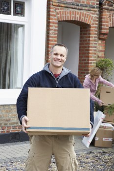 Man and van service for a local move in France