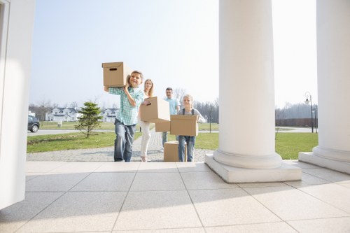 Flexible man and van transport for homes and businesses in France