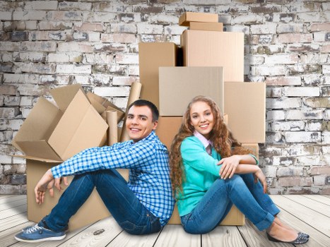 Quick furniture loading for same day removals in France