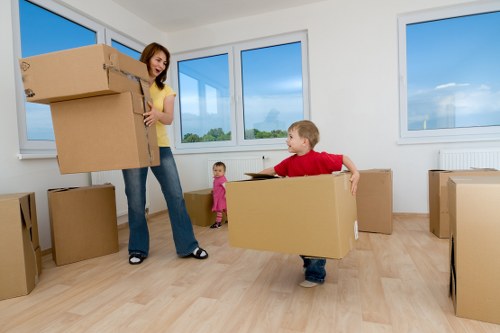 Experienced movers planning a house move in France